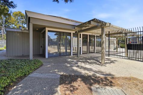 8 Lakeview Court Novato CA 94947