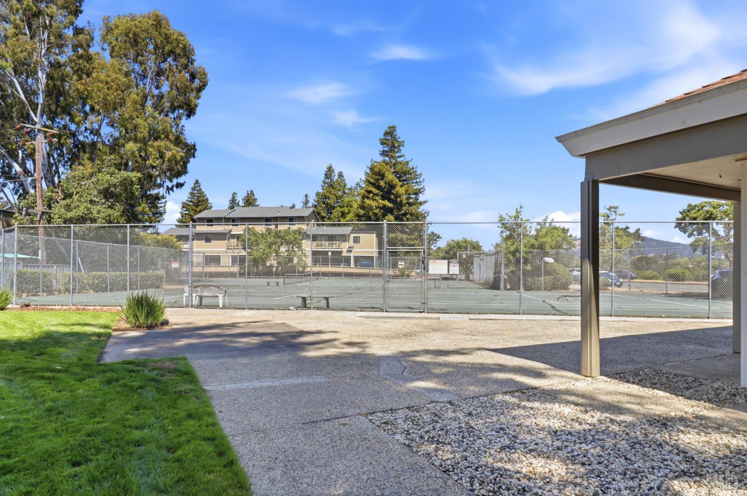 8 Lakeview Court Novato CA 94947