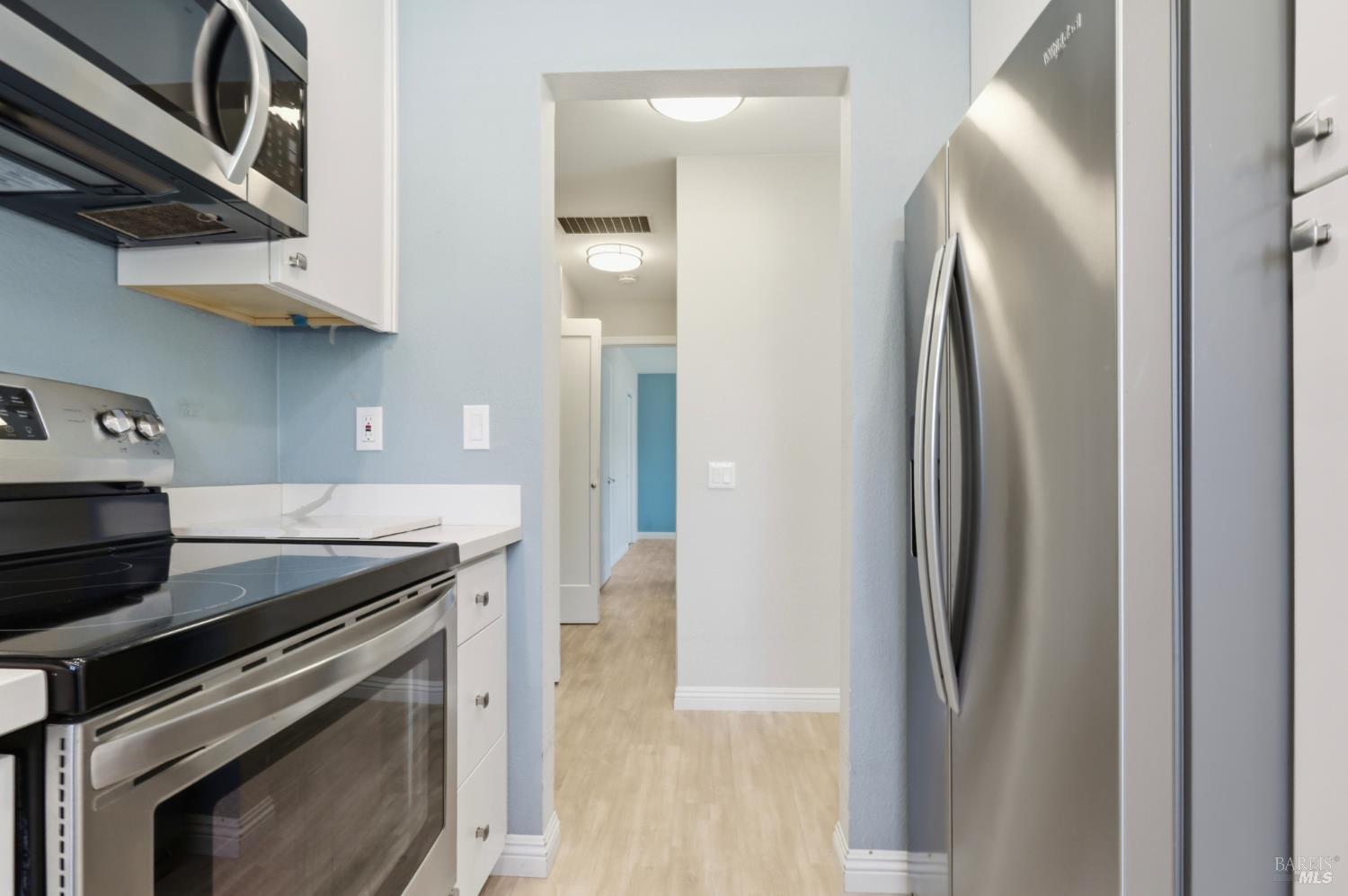 8 Lakeview Court Novato CA 94947
