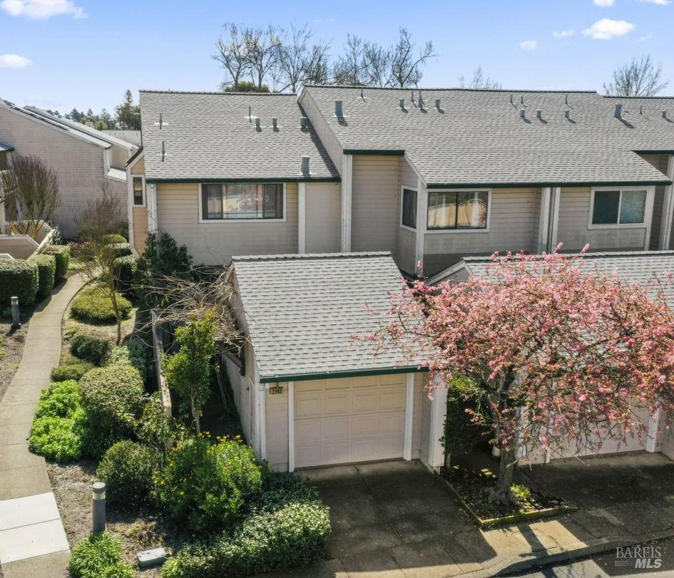 2142 Chianti Drive Santa Rosa CA 95403