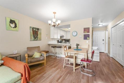 2142 Chianti Drive Santa Rosa CA 95403