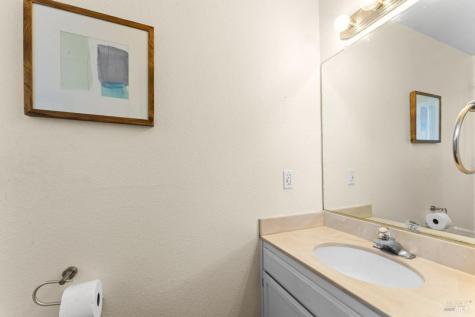 2142 Chianti Drive Santa Rosa CA 95403