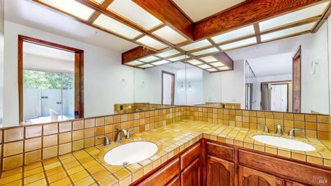 2299 Knolls Drive Santa Rosa CA 95405