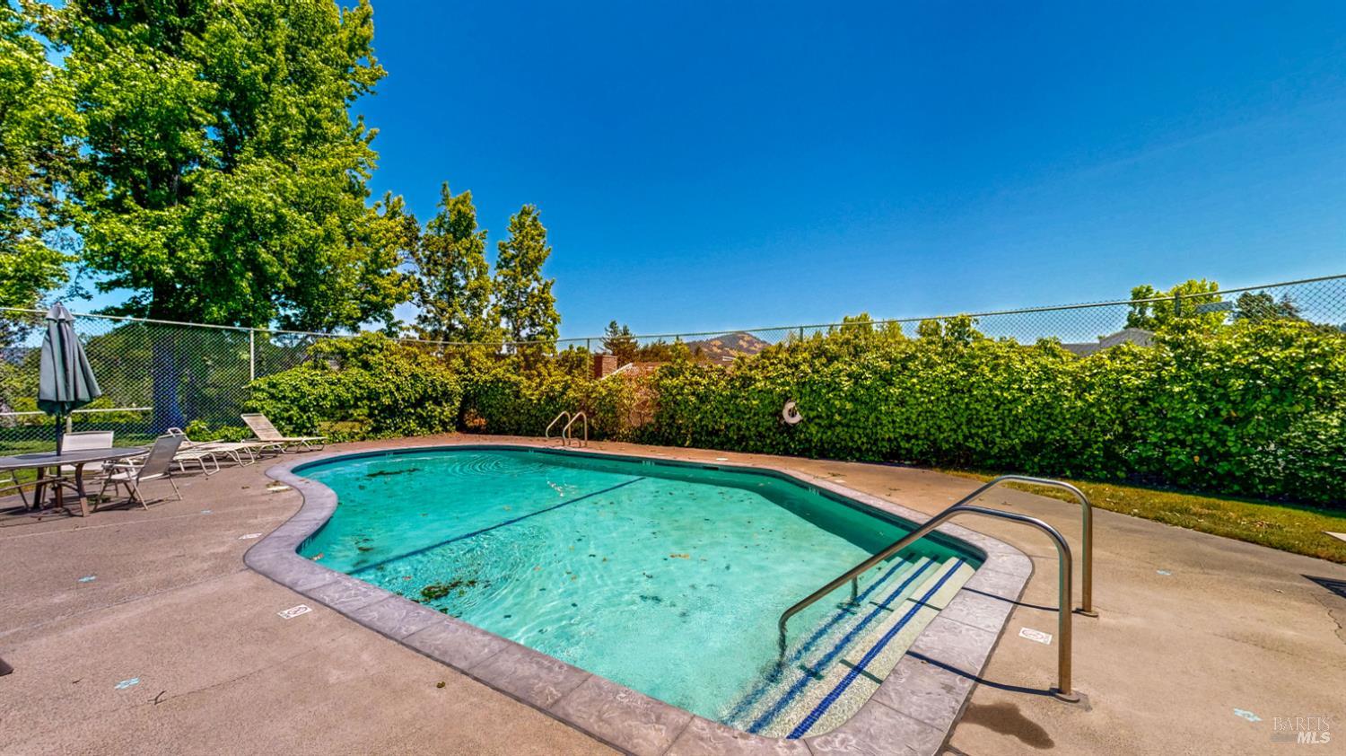 2299 Knolls Drive Santa Rosa CA 95405