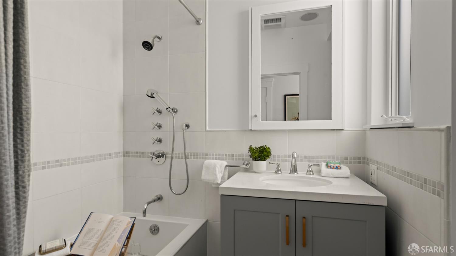 3329 Scott Street San Francisco CA 94123