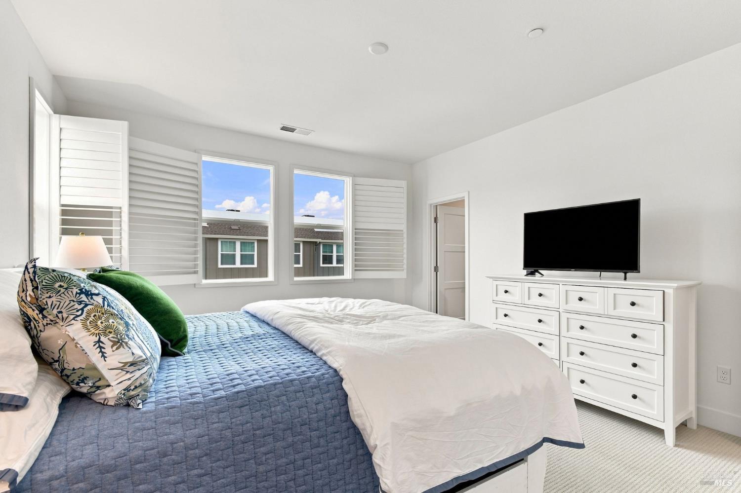 659 Semillon Lane Santa Rosa CA 95403