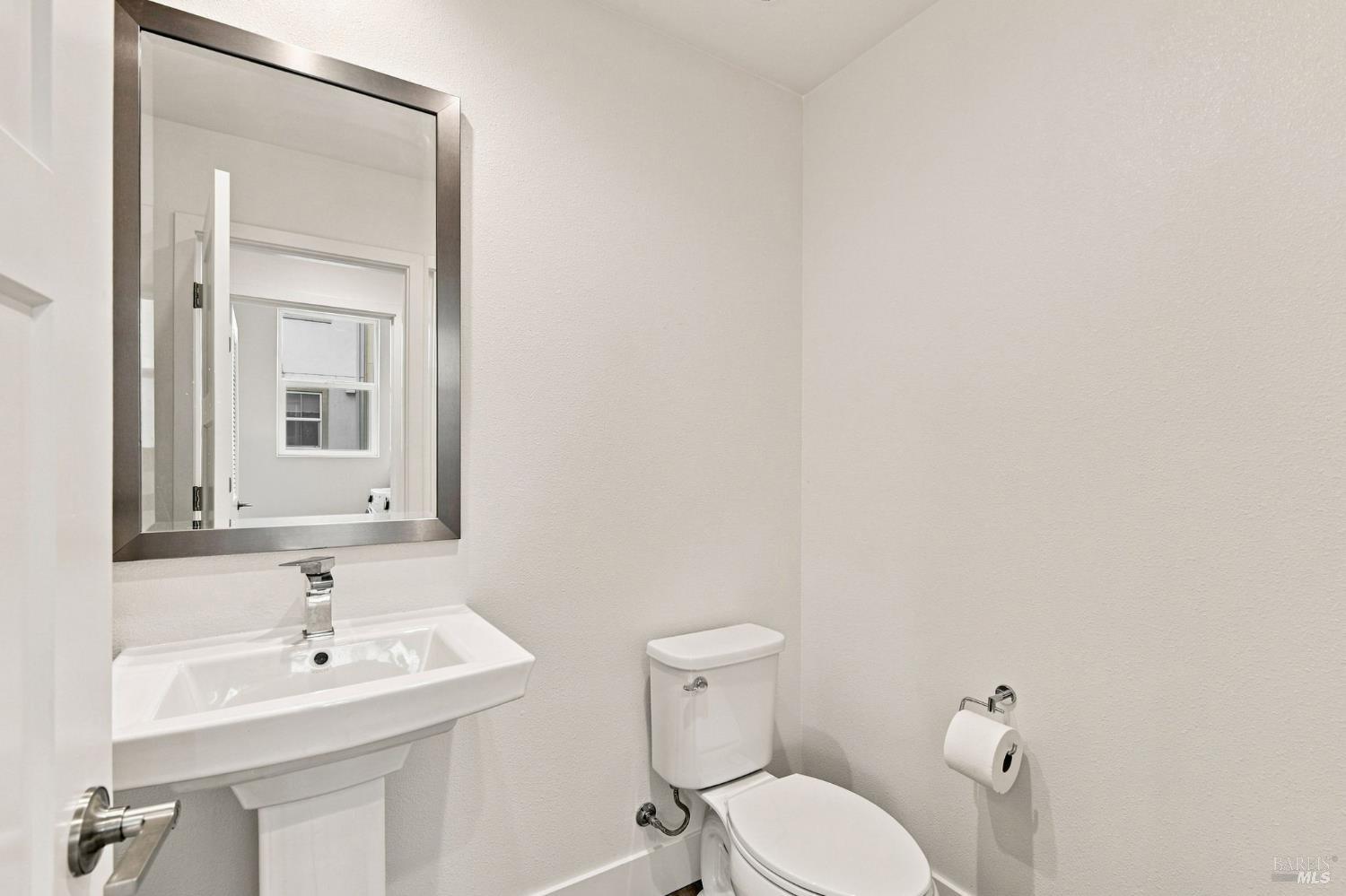 659 Semillon Lane Santa Rosa CA 95403
