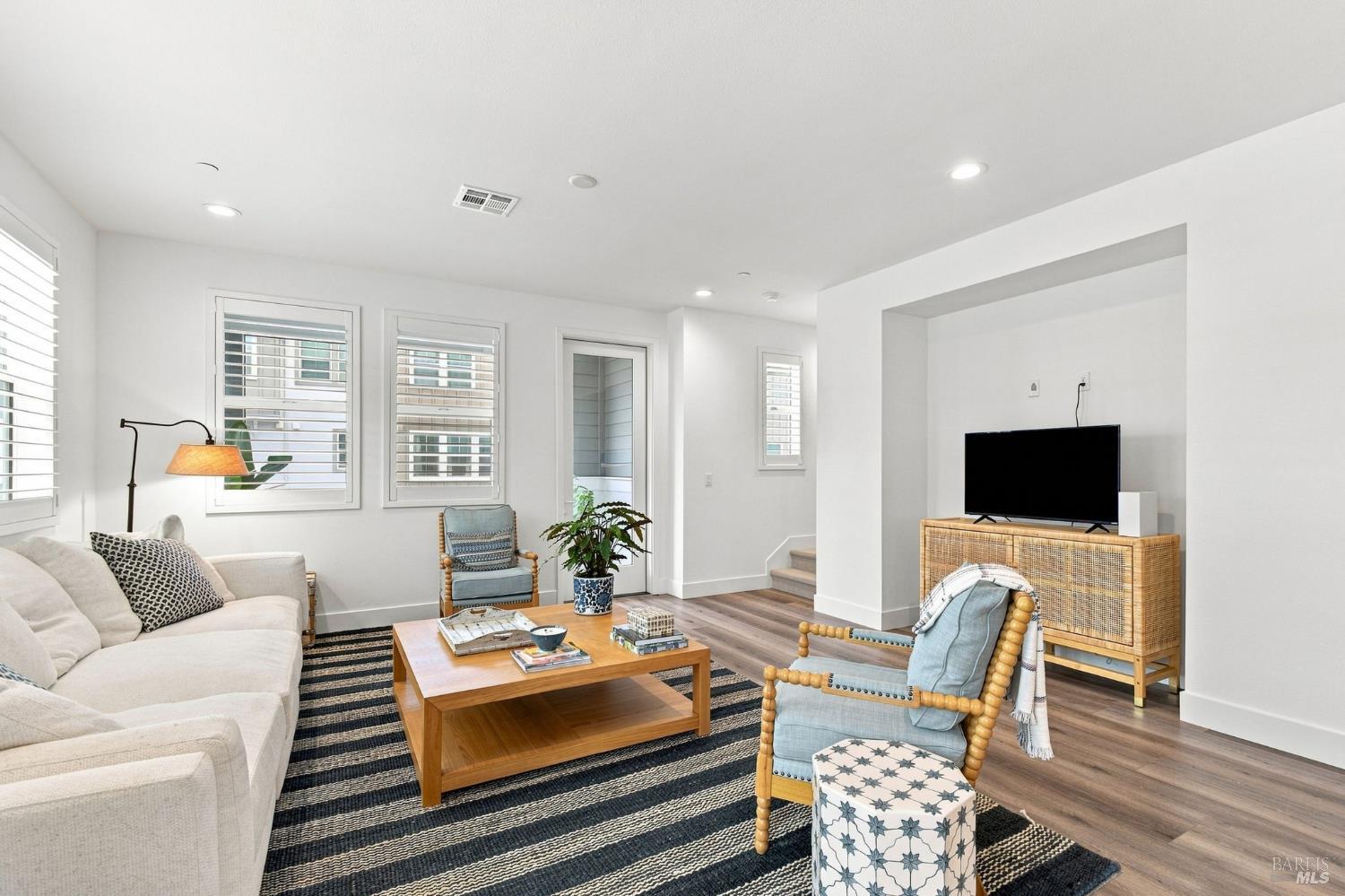 659 Semillon Lane Santa Rosa CA 95403