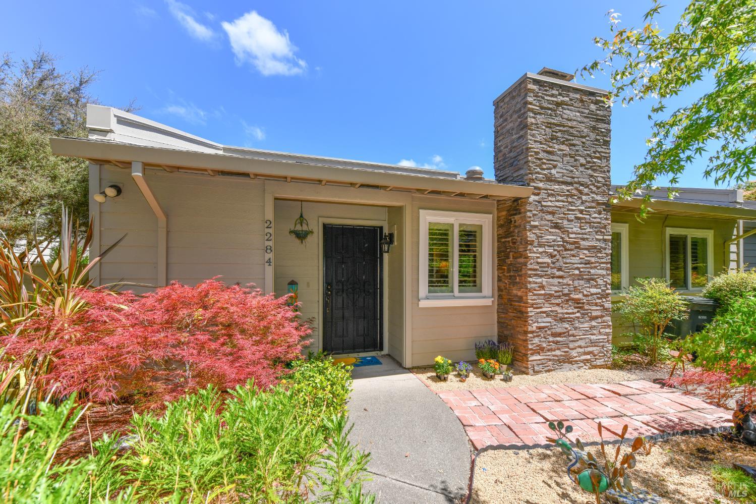 2284 Knolls Hills Circle Santa Rosa CA 95405