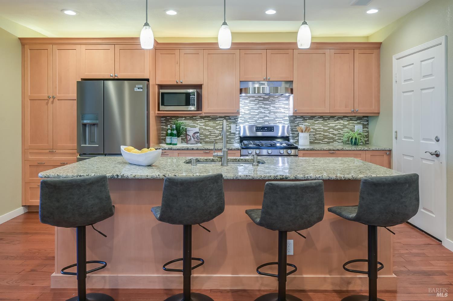 64 Mariners Circle San Rafael CA 94903