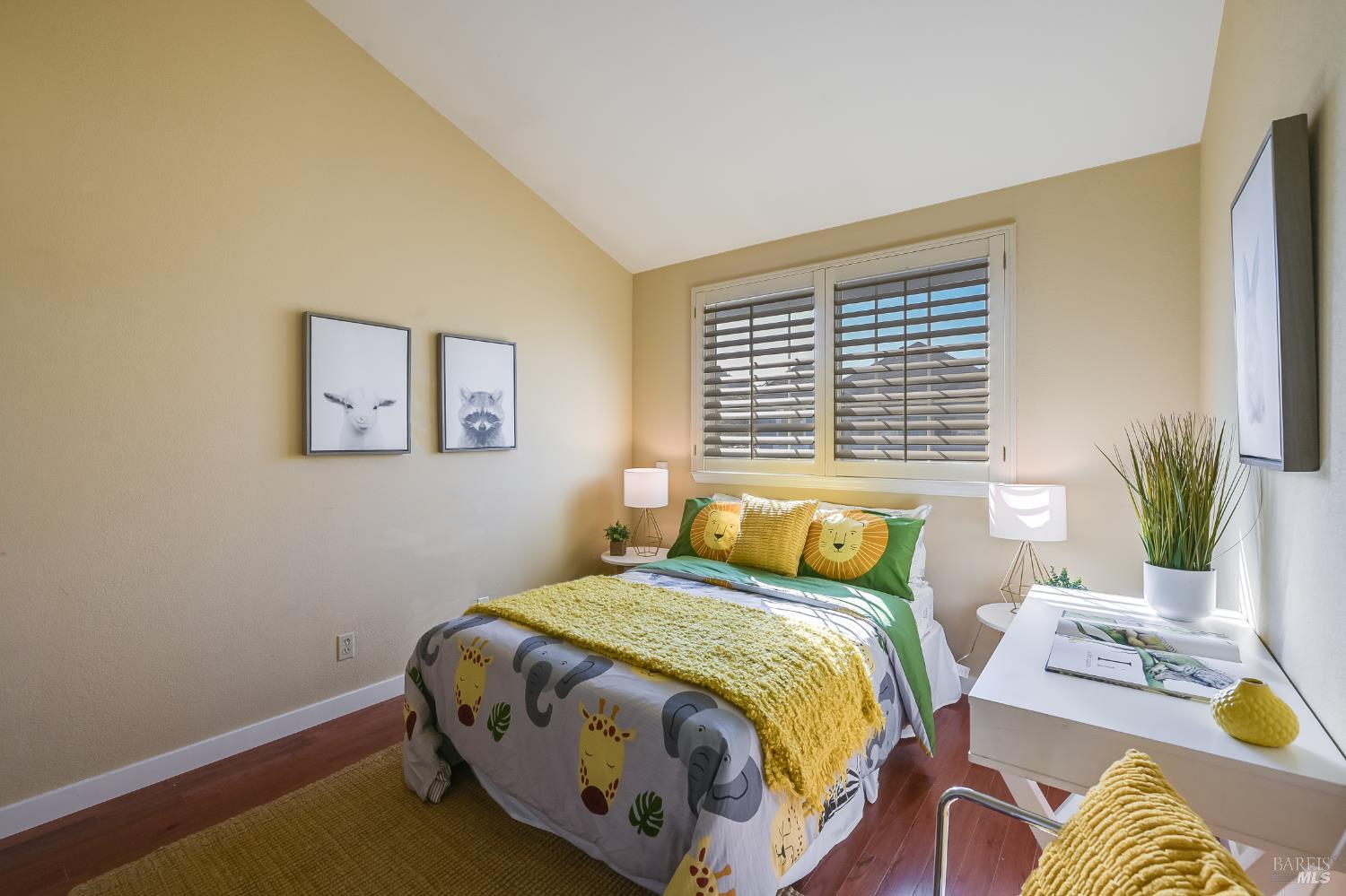 64 Mariners Circle San Rafael CA 94903