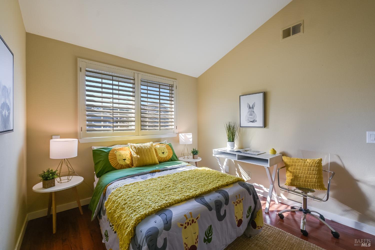 64 Mariners Circle San Rafael CA 94903