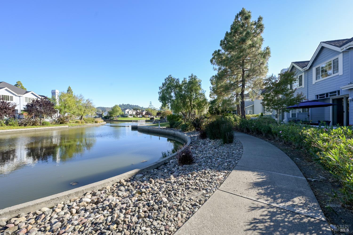 64 Mariners Circle San Rafael CA 94903