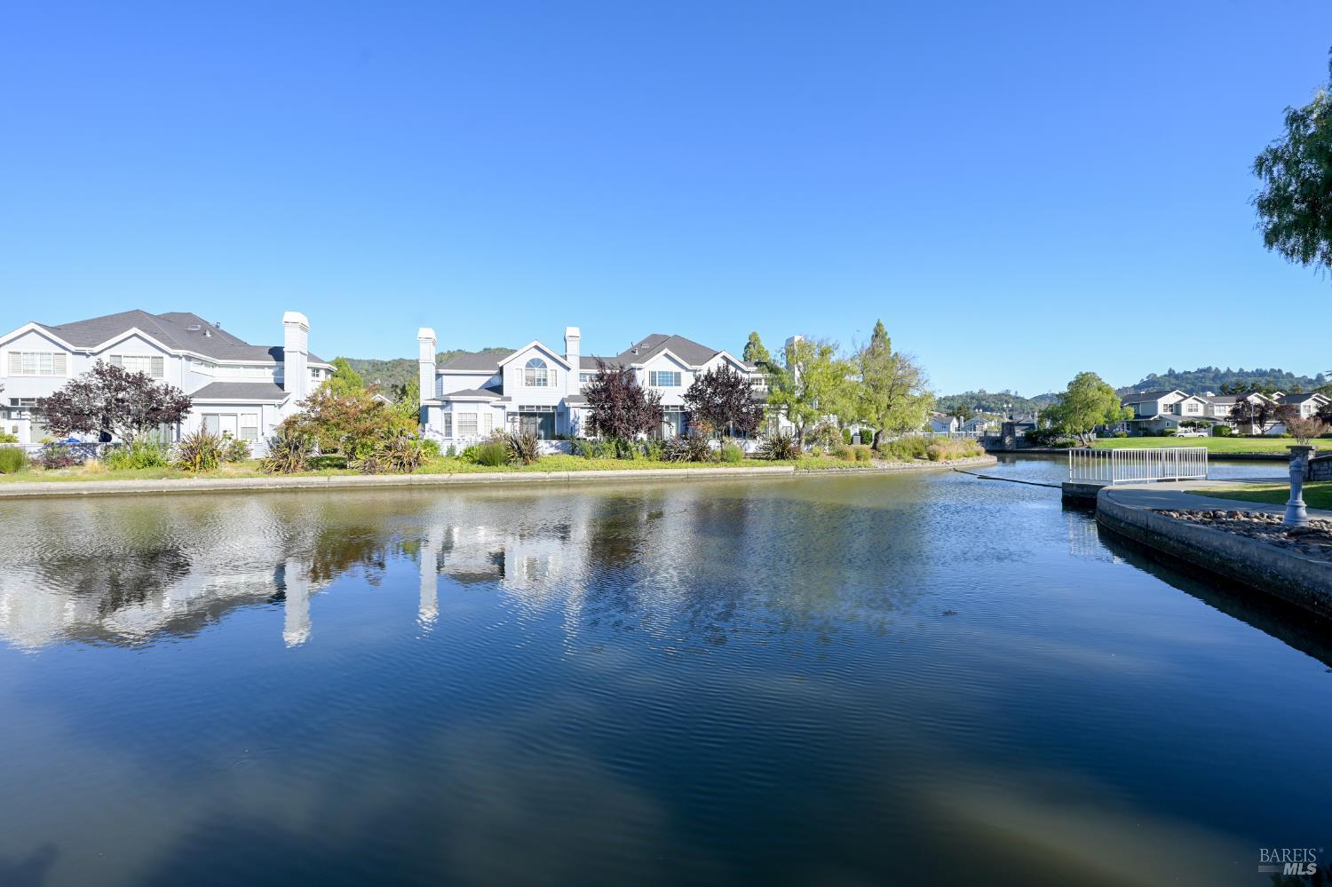 64 Mariners Circle San Rafael CA 94903