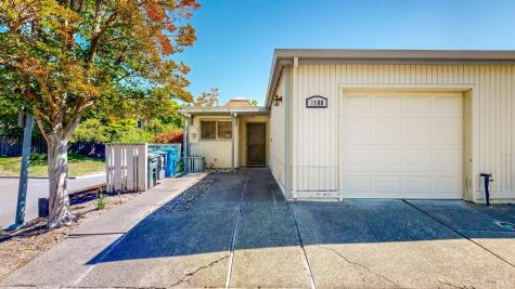 2180 Knolls Drive Santa Rosa CA 95405