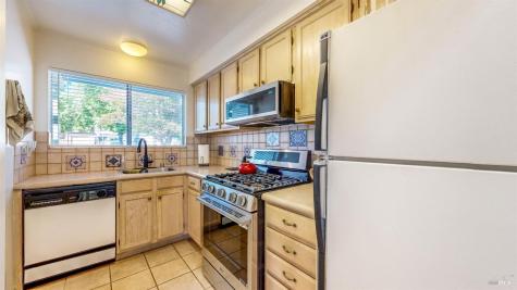 2180 Knolls Drive Santa Rosa CA 95405