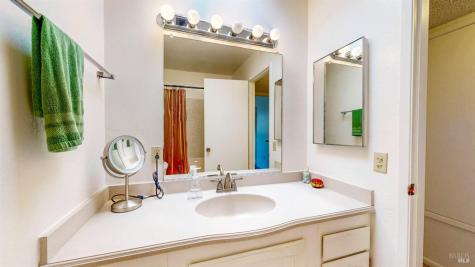 2180 Knolls Drive Santa Rosa CA 95405