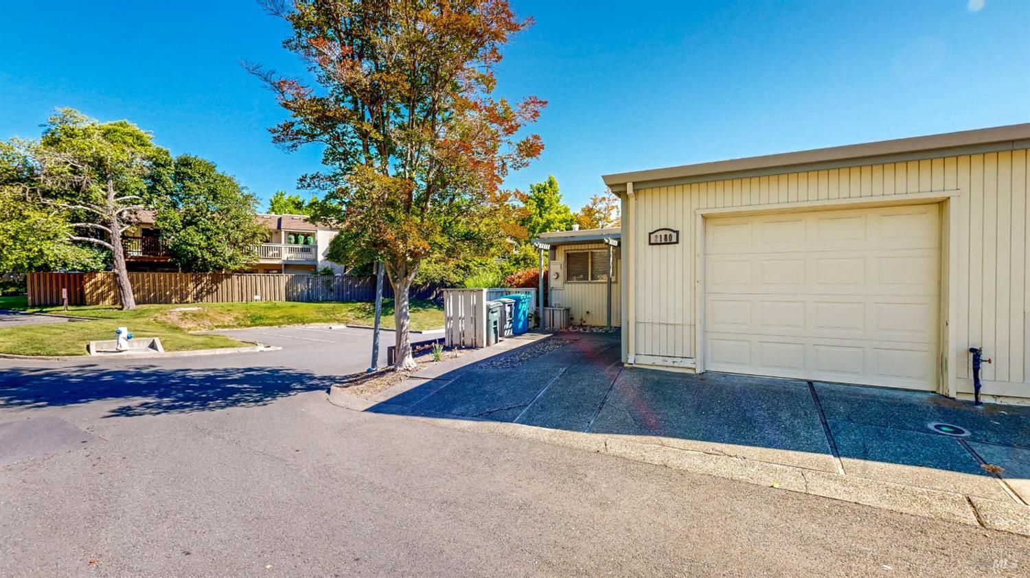 2180 Knolls Drive Santa Rosa CA 95405