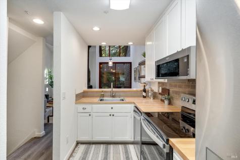 14094 Sosna Way Guerneville CA 95446