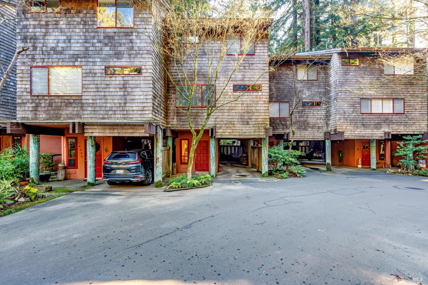 14094 Sosna Way Guerneville CA 95446