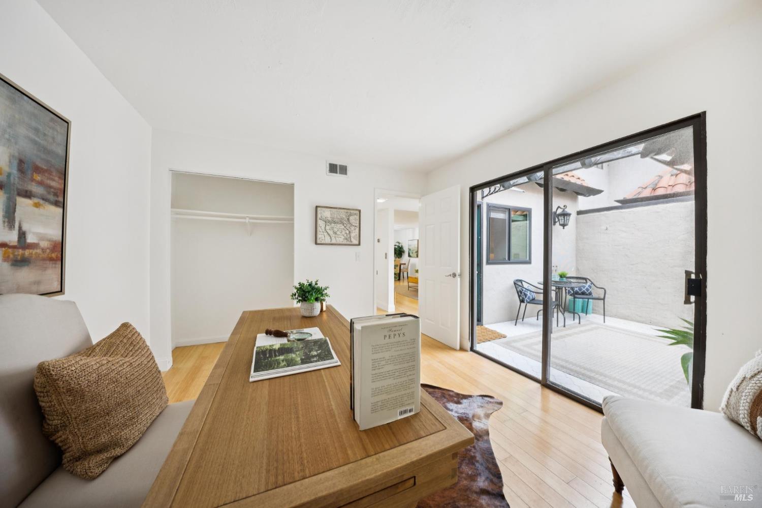 54 Grande Paseo San Rafael CA 94903