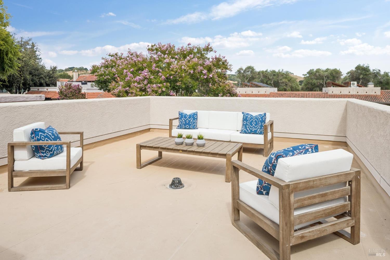 54 Grande Paseo San Rafael CA 94903
