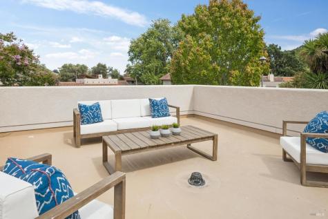 54 Grande Paseo San Rafael CA 94903