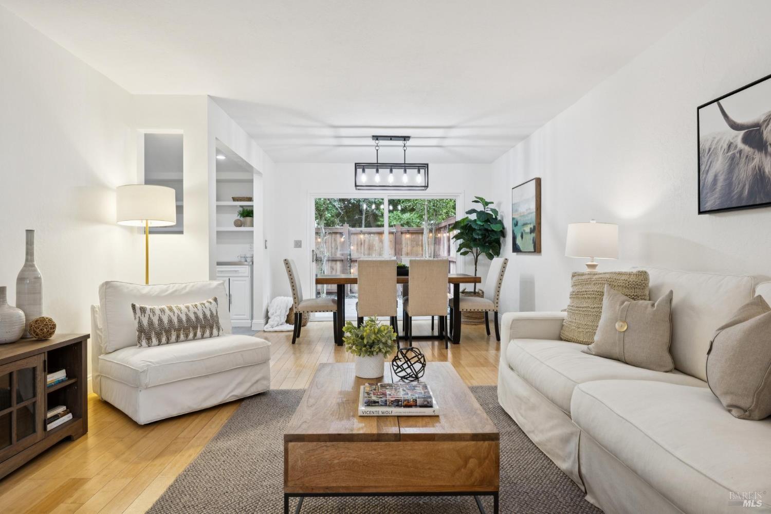 54 Grande Paseo San Rafael CA 94903