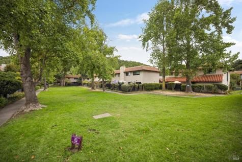 54 Grande Paseo San Rafael CA 94903