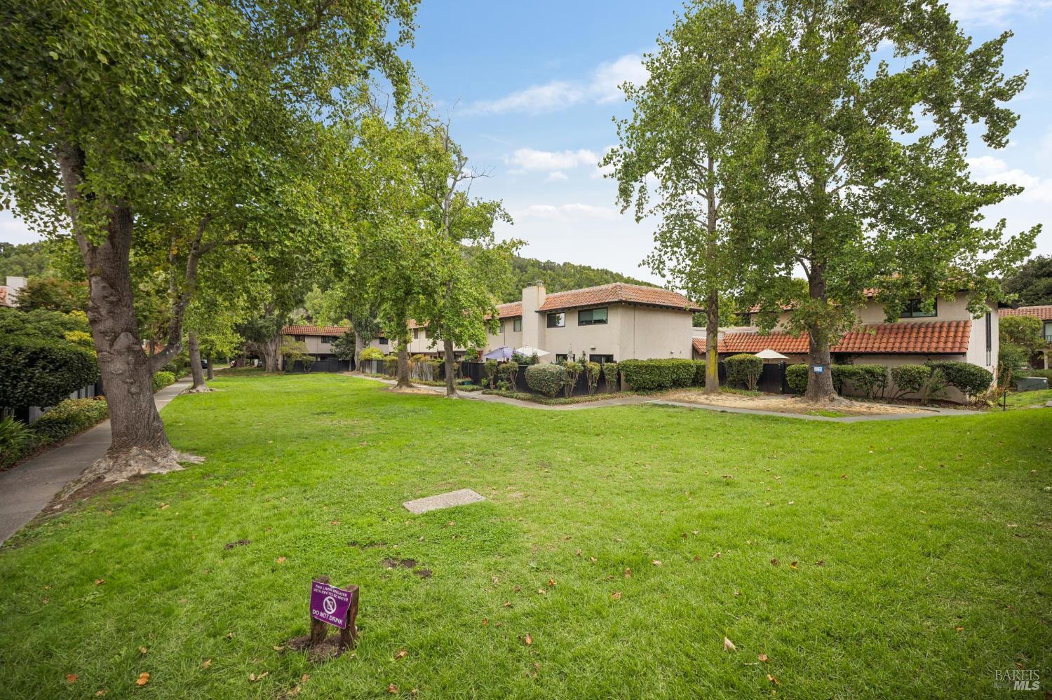 54 Grande Paseo San Rafael CA 94903