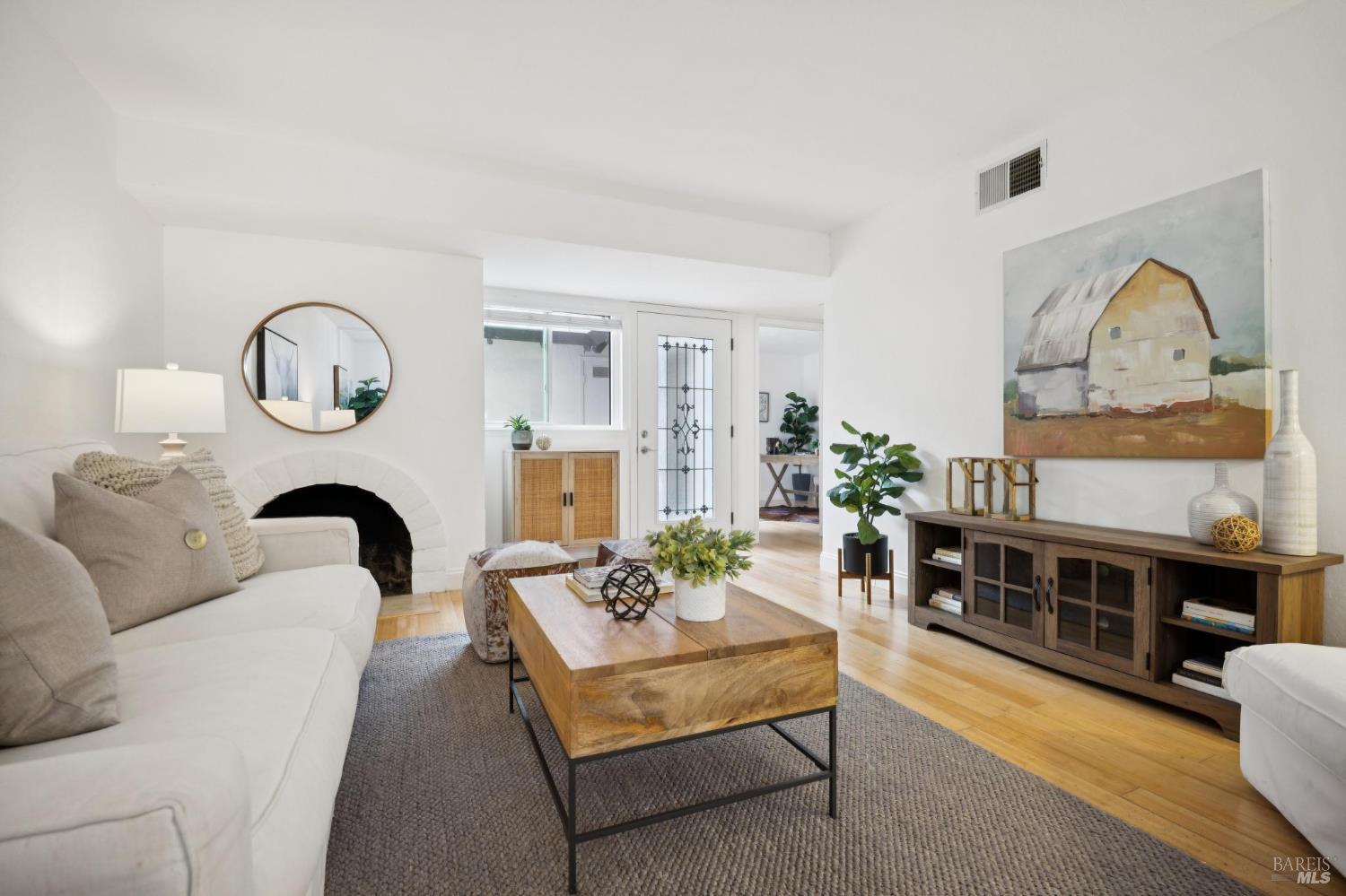 54 Grande Paseo San Rafael CA 94903