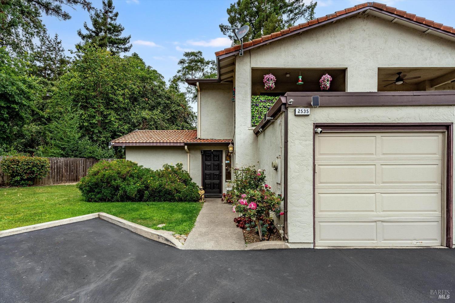 2535 Solano Avenue Napa CA 94558