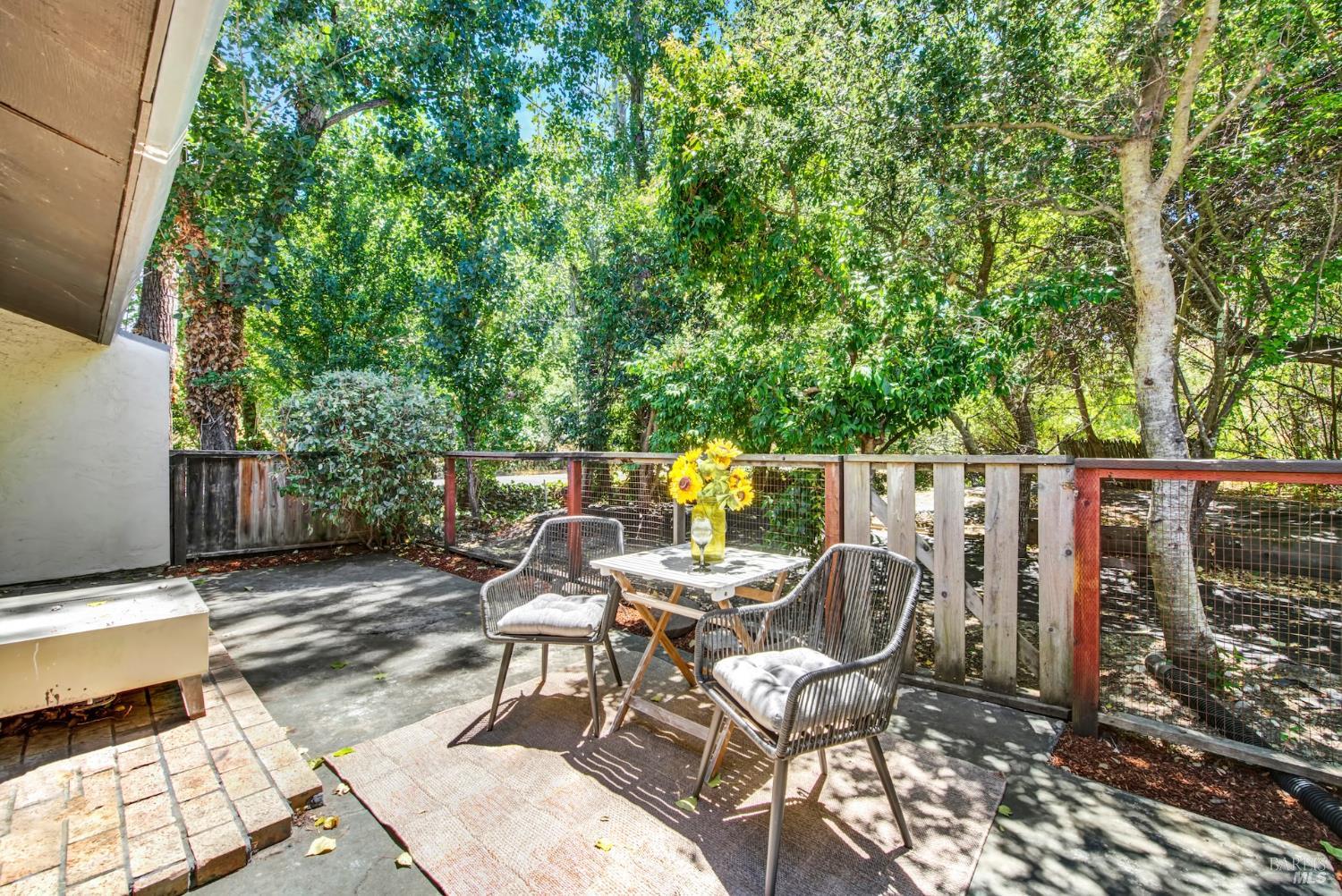 3141 Valley Wood Lane Napa CA 94558