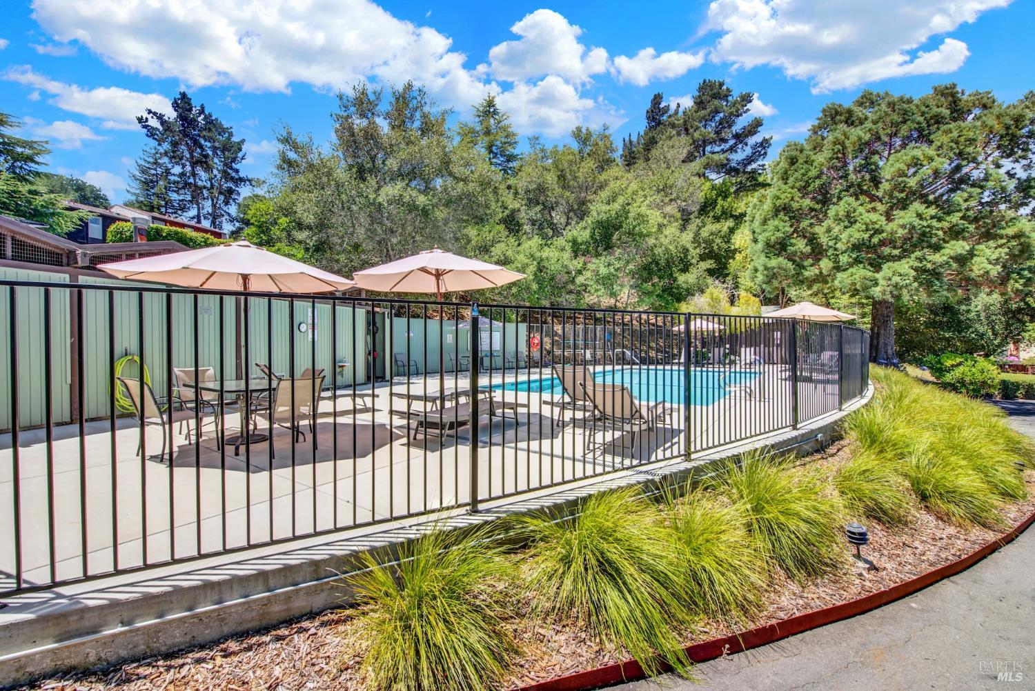 3141 Valley Wood Lane Napa CA 94558