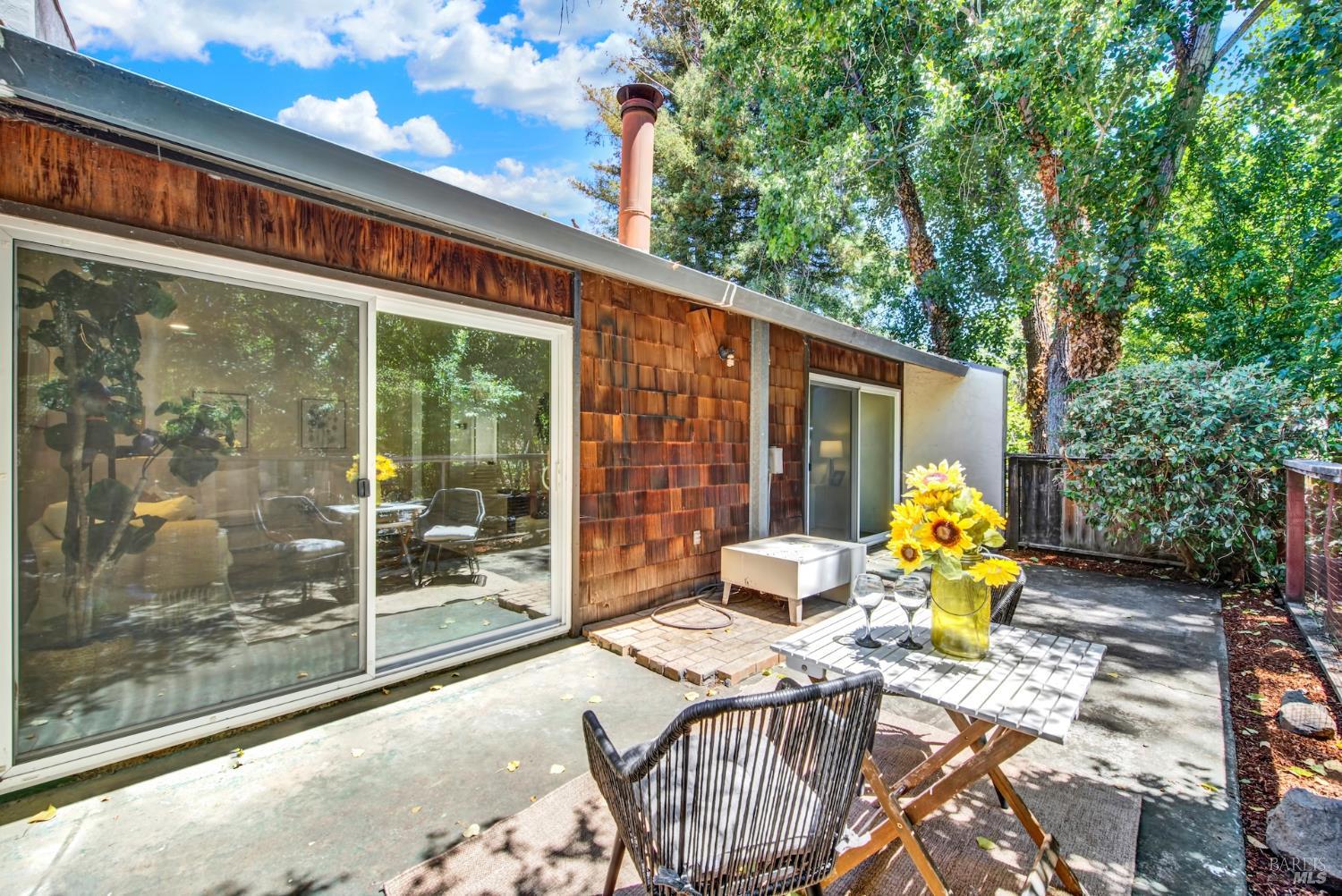 3141 Valley Wood Lane Napa CA 94558