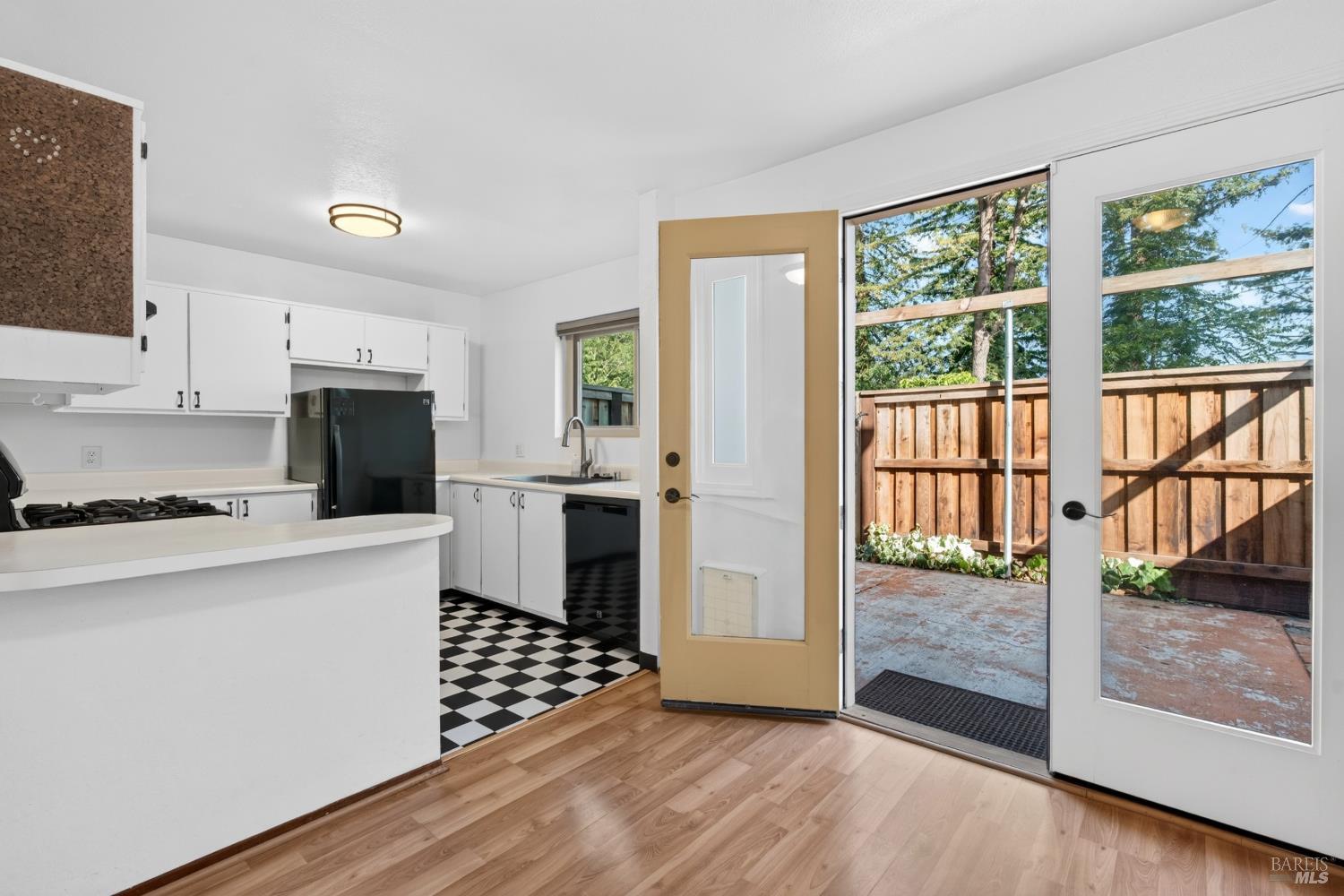 1713 Las Pravadas Court Santa Rosa CA 95409