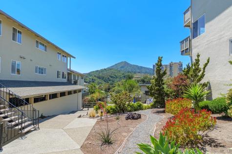 175 Upper Via Casitas Way Greenbrae CA 94904