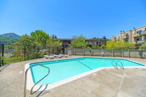 175 Upper Via Casitas Way Greenbrae CA 94904