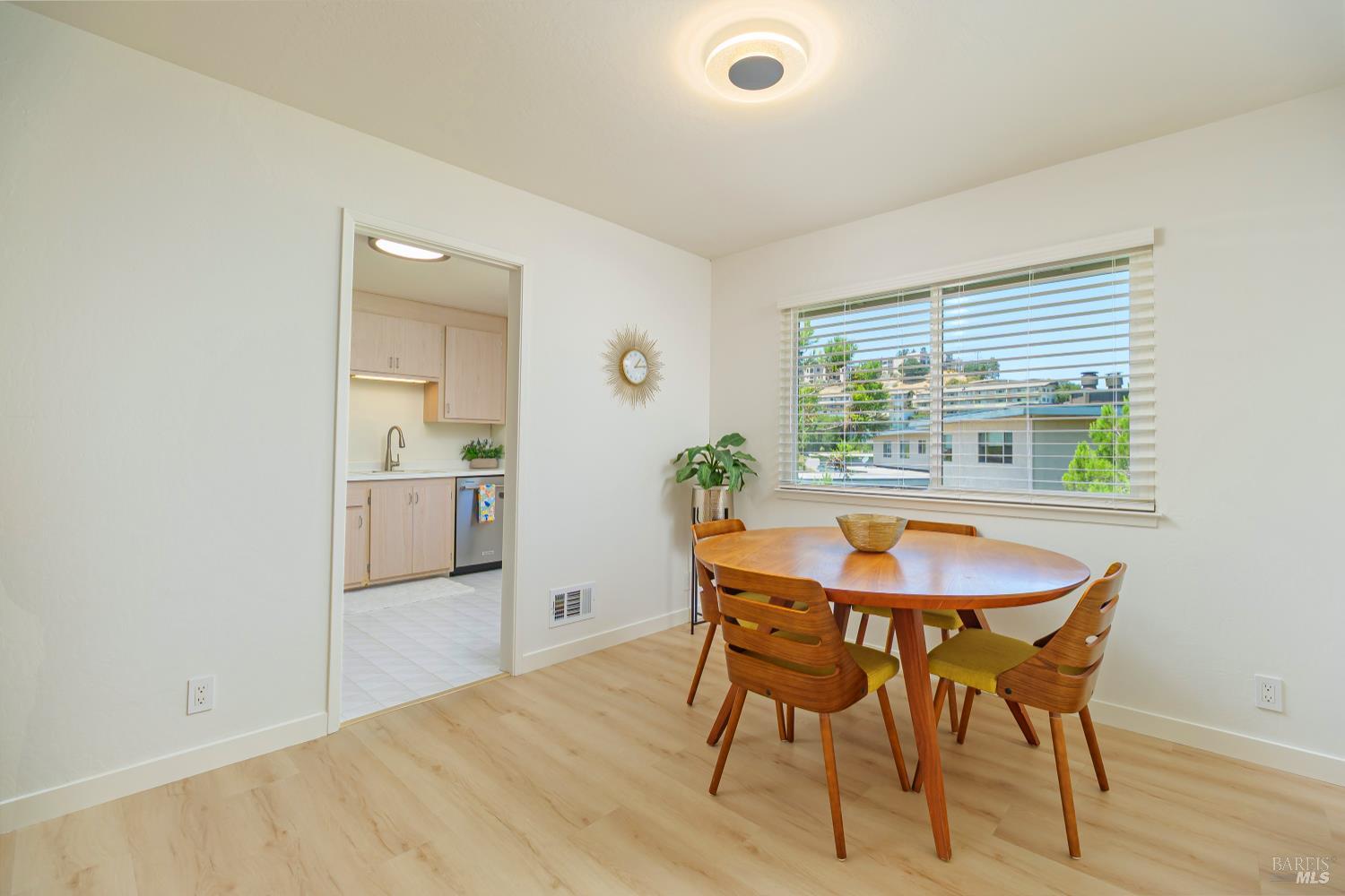 175 Upper Via Casitas Way Greenbrae CA 94904