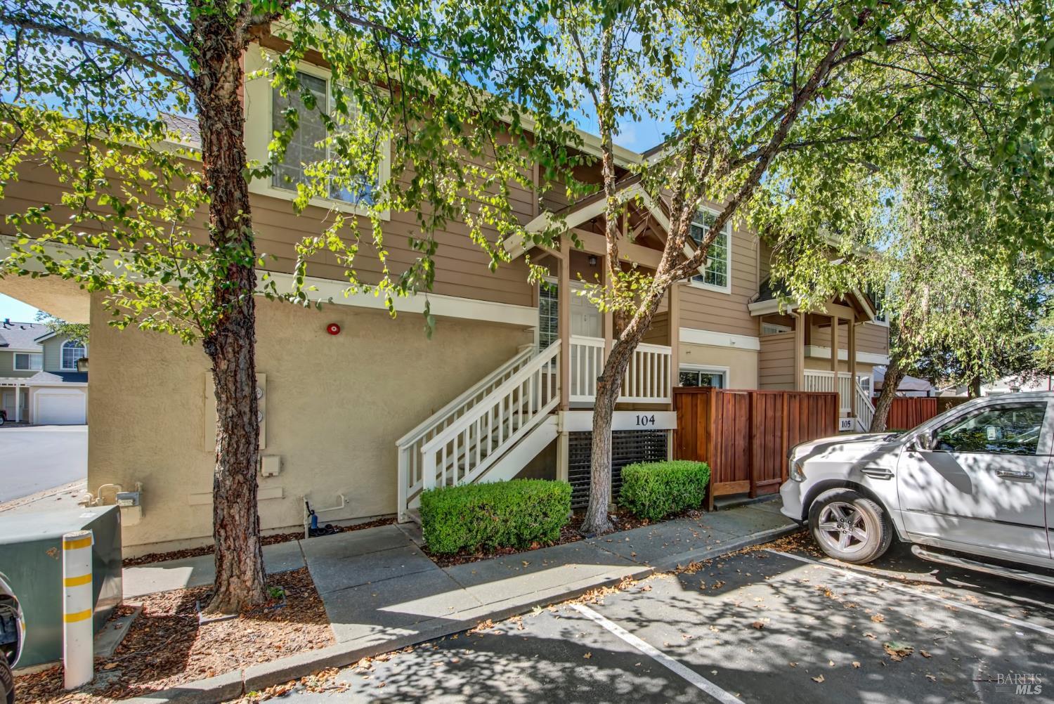 104 Manchester Drive Fairfield CA 94533