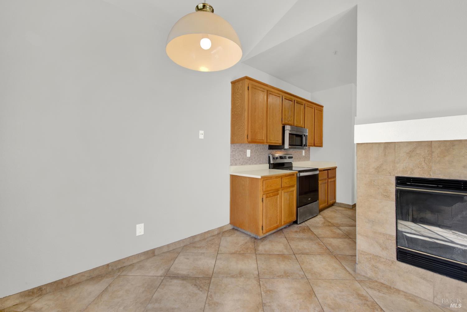 104 Manchester Drive Fairfield CA 94533