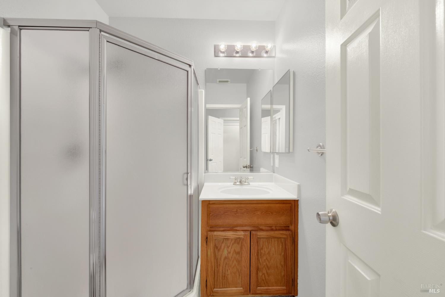 104 Manchester Drive Fairfield CA 94533