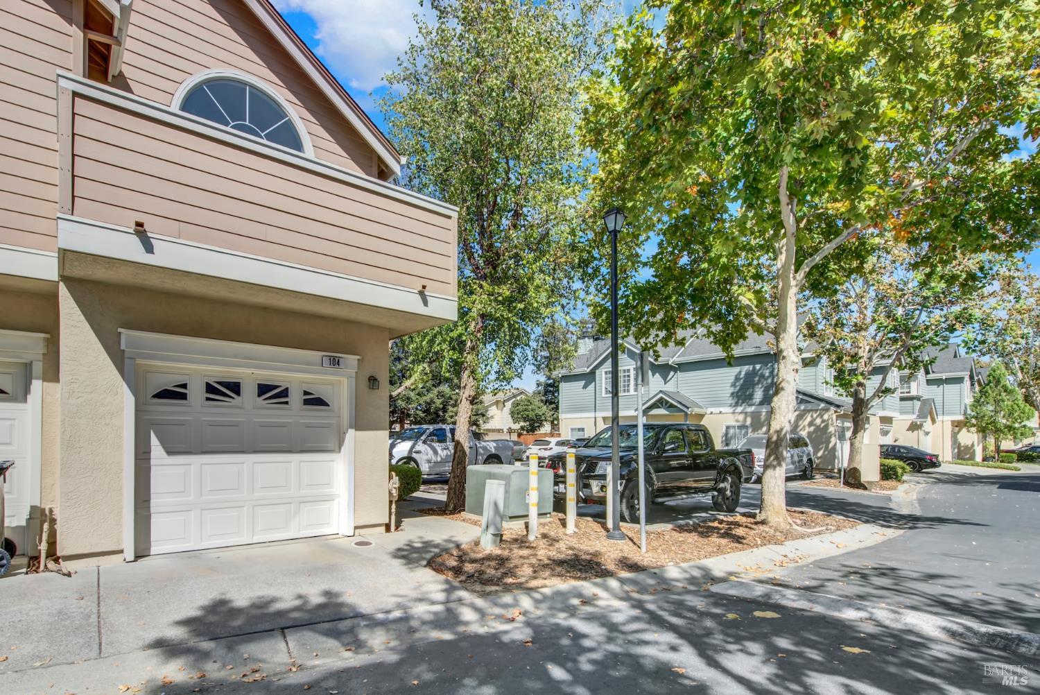 104 Manchester Drive Fairfield CA 94533