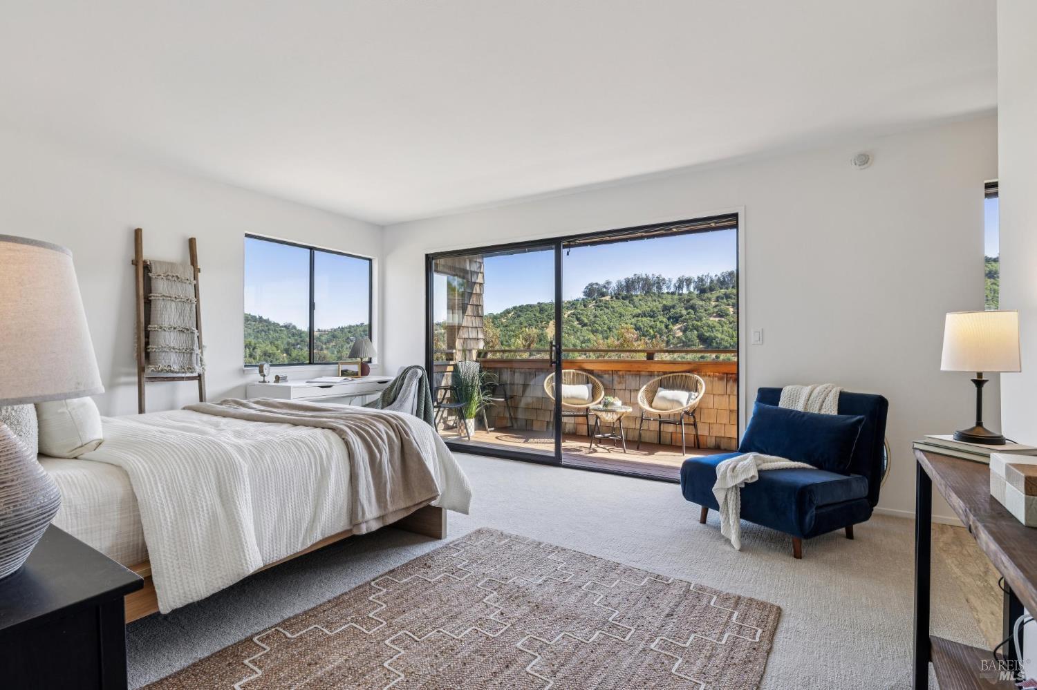 305 El Faisan Drive San Rafael CA 94903