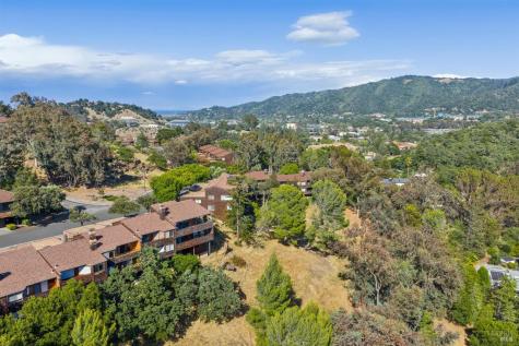 305 El Faisan Drive San Rafael CA 94903