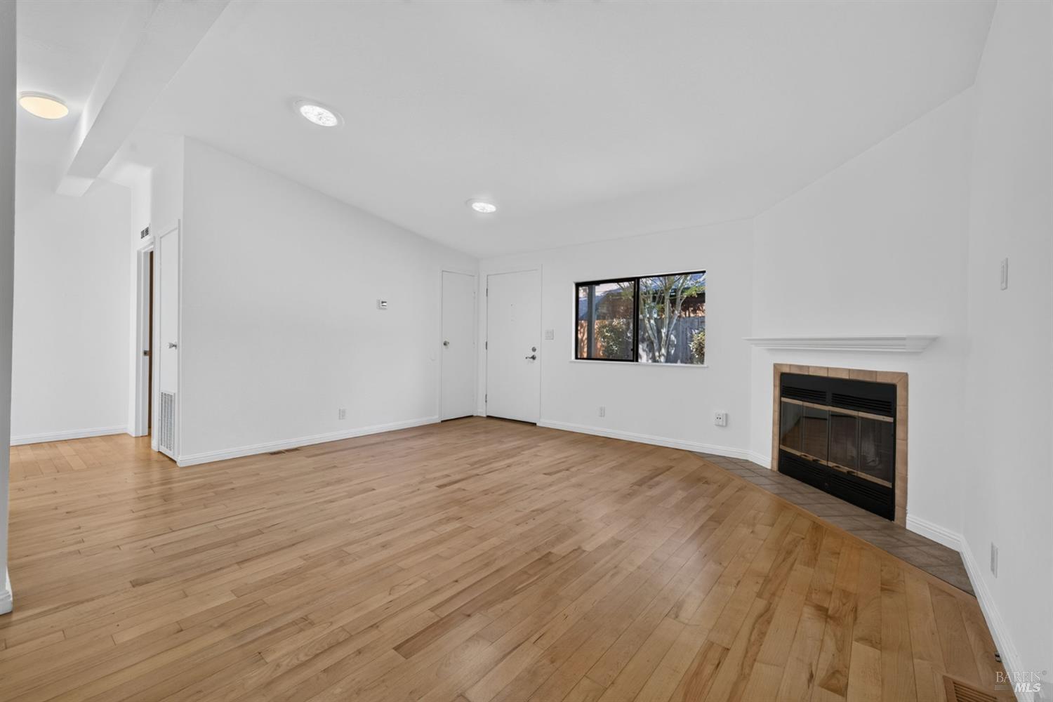 6 Pine Tree Circle Cotati CA 94931