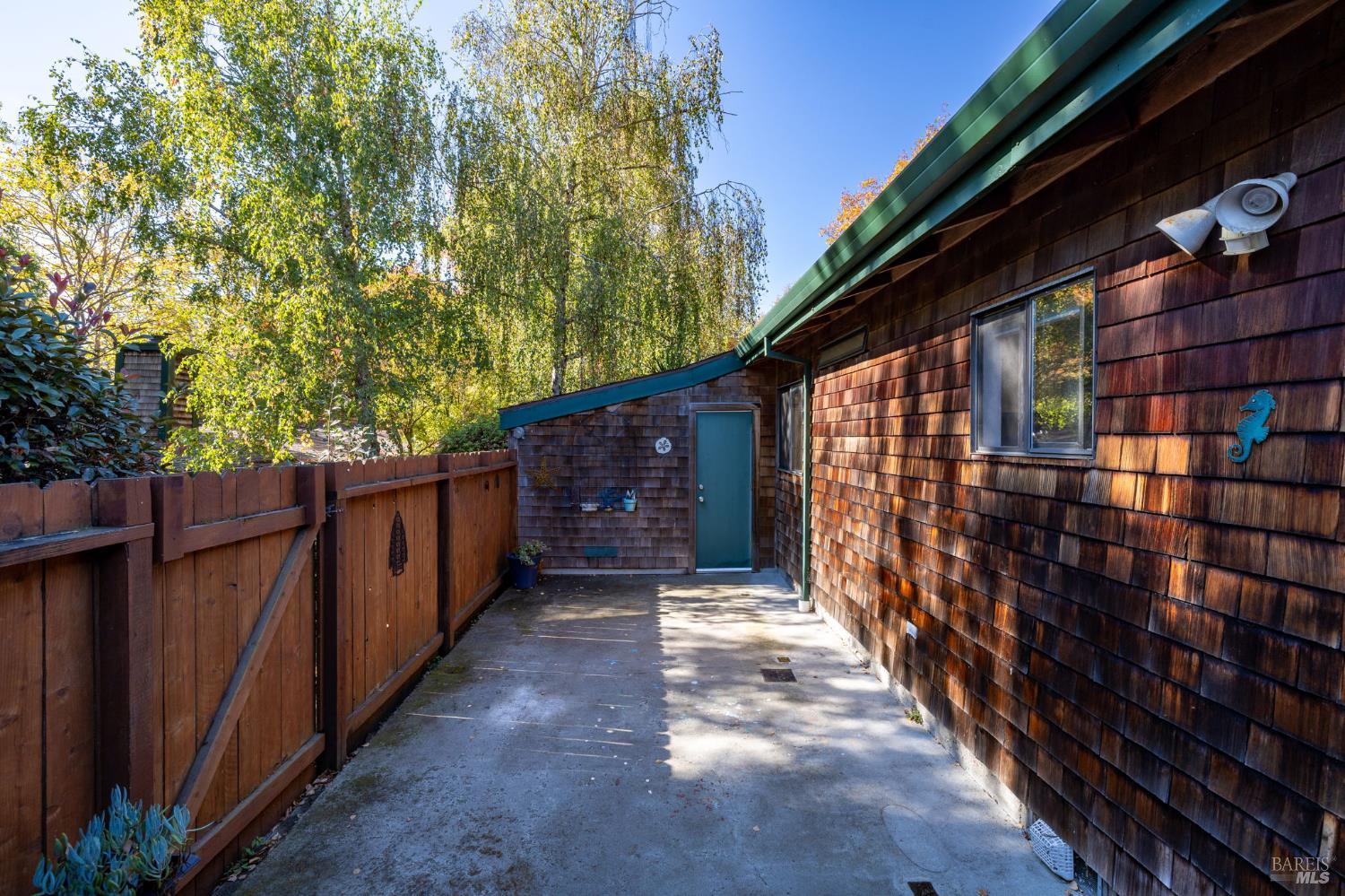 6 Pine Tree Circle Cotati CA 94931