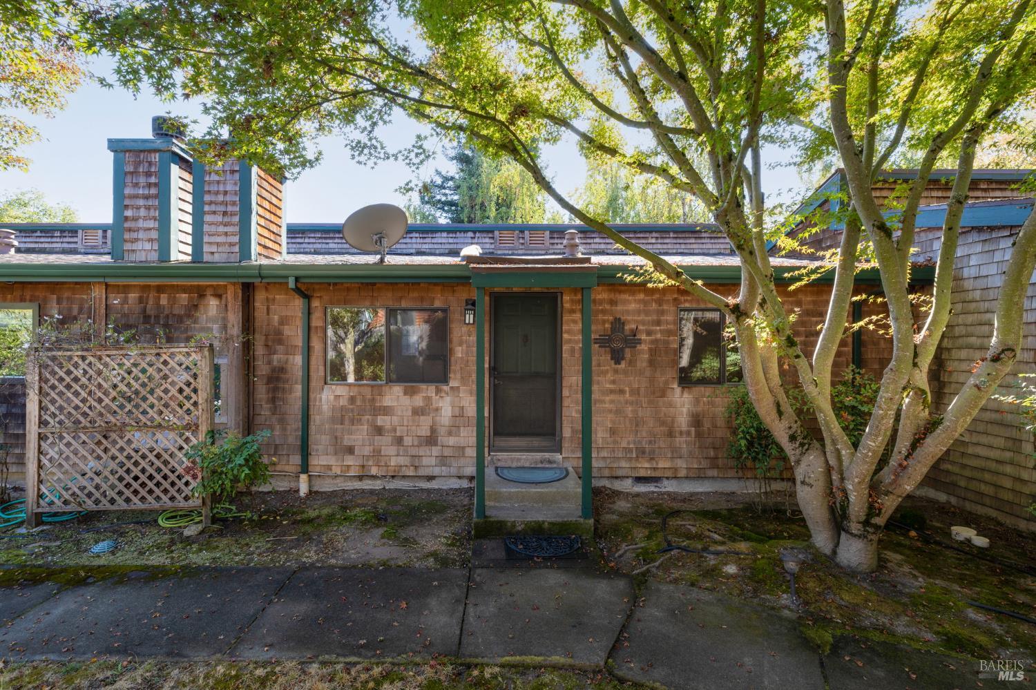 6 Pine Tree Circle Cotati CA 94931