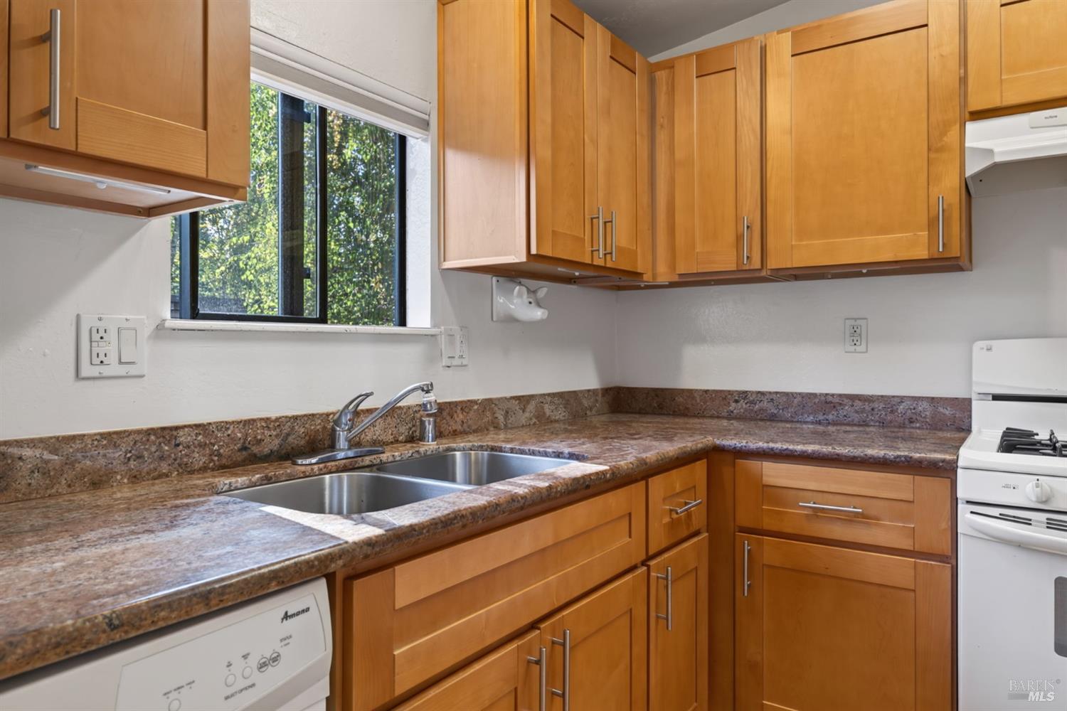 6 Pine Tree Circle Cotati CA 94931