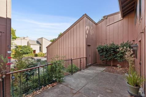 21 Prairie Falcon Drive Novato CA 94949
